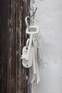 Lisa Sifkovits, <em>Left behind artefact (keychain)</em>, 2025, Paper, variable dimensions – Thumbnail preview